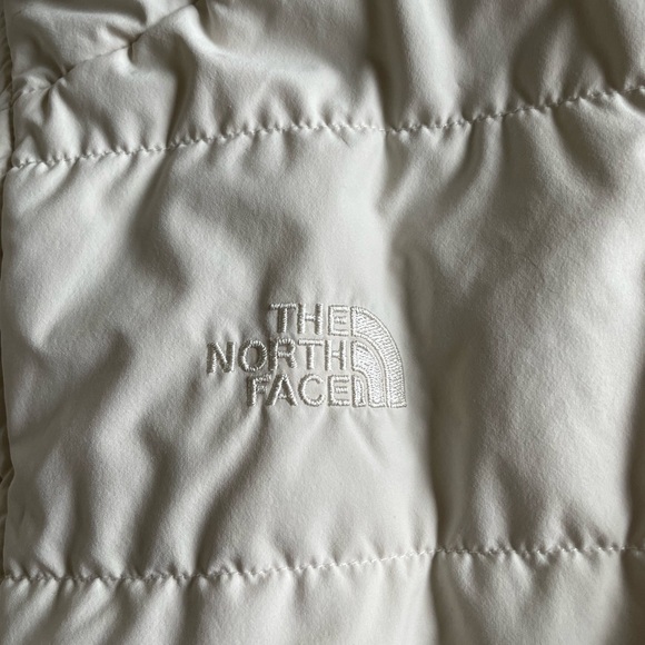 The North Face Reversible Vest - Picture 2 of 5